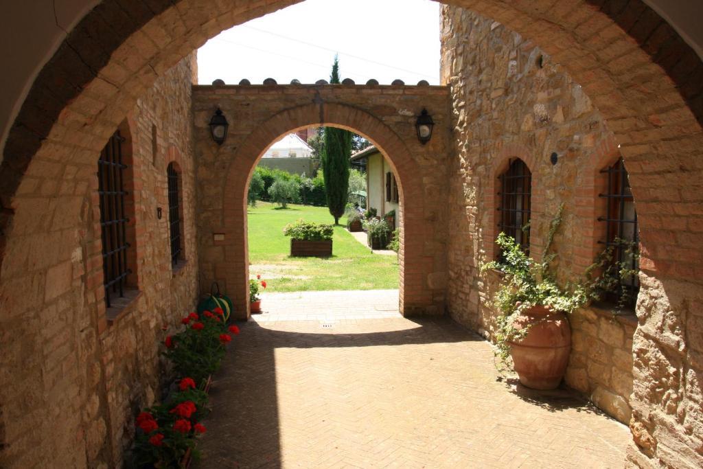 Agriturismo Villa Opera Волтера Екстериор снимка