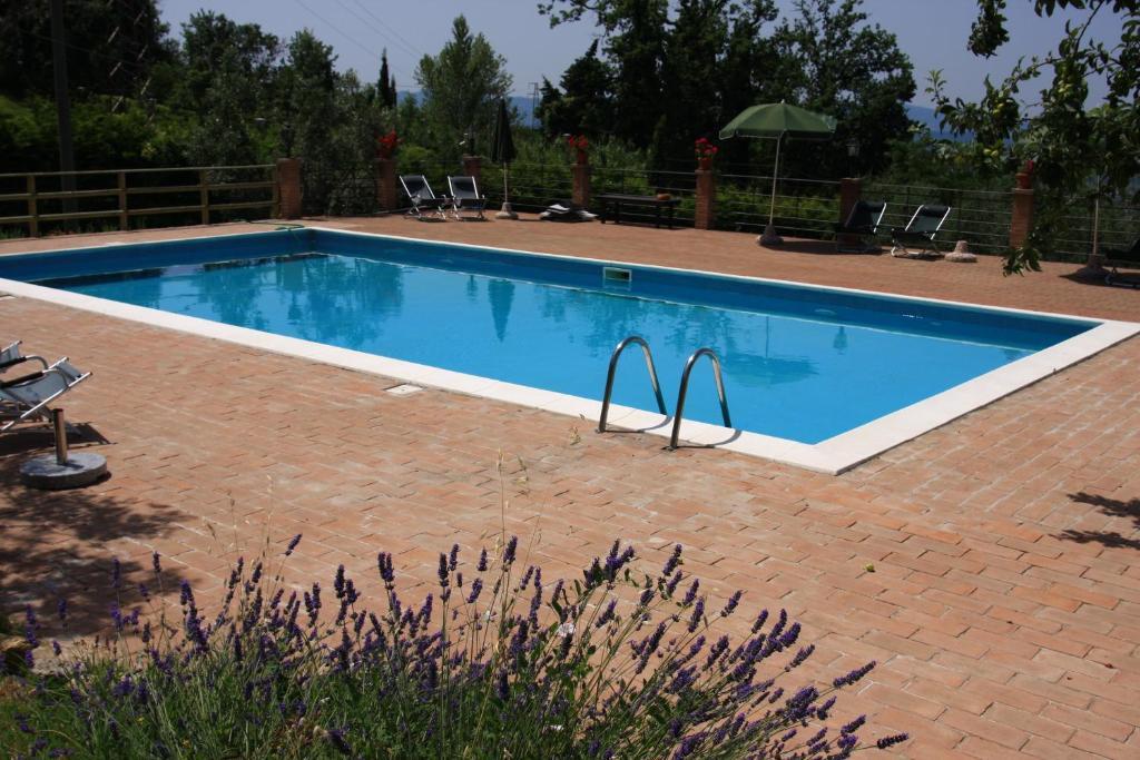 Agriturismo Villa Opera Волтера Екстериор снимка